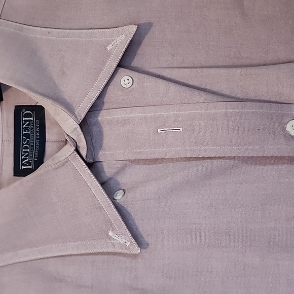 Tall 17-37 Lands' End Pinpoint Oxford Long Sleeve Button Down shirt washed red - Picture 4 of 5